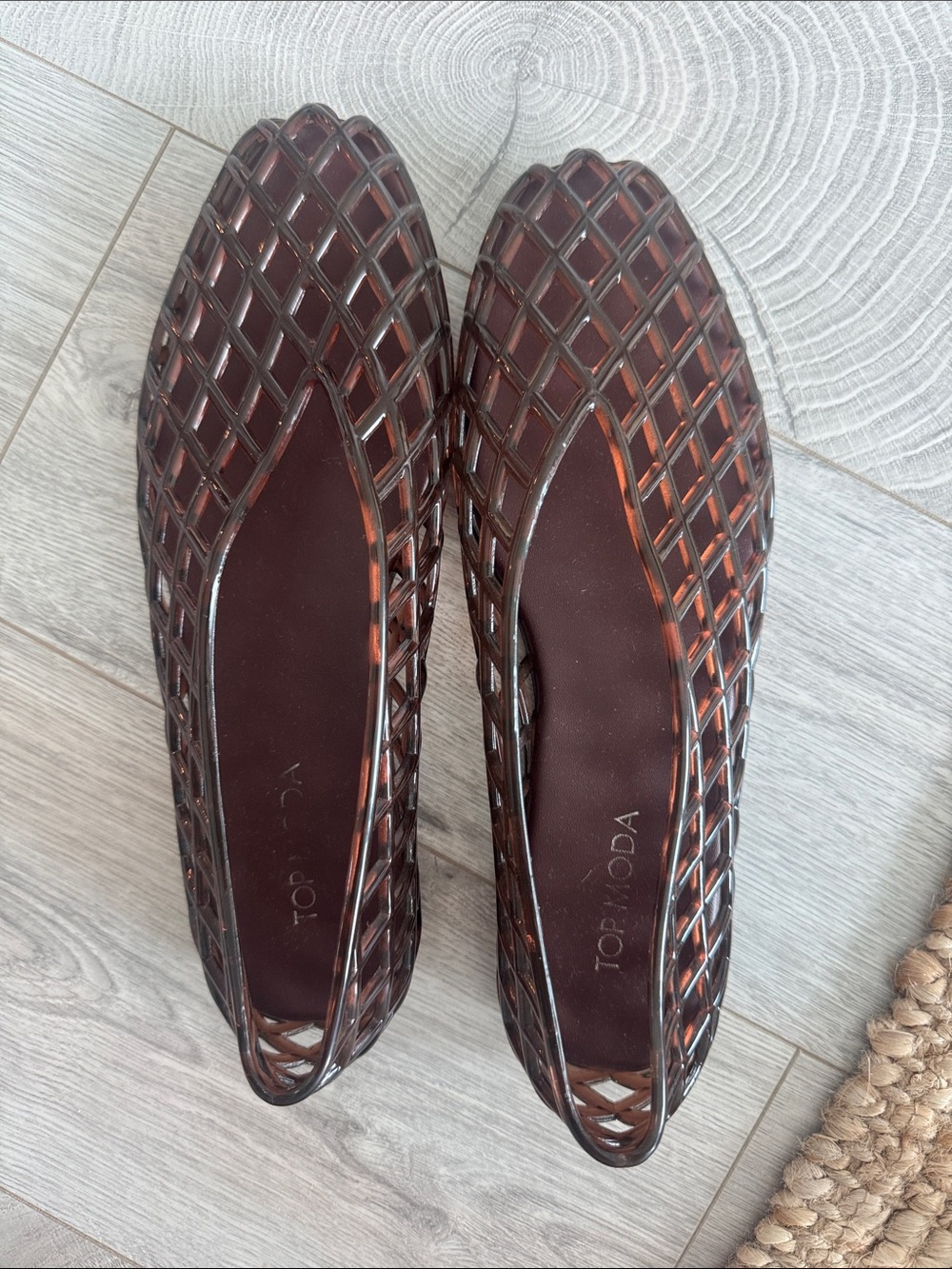 TOP Moda Brown Woven Jelly Flats